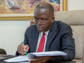 affaire-bukanga-lonzo-augustin-matata-ponyo-comparait-devant-la-cour-constitutionnelle-ce-25-octobre